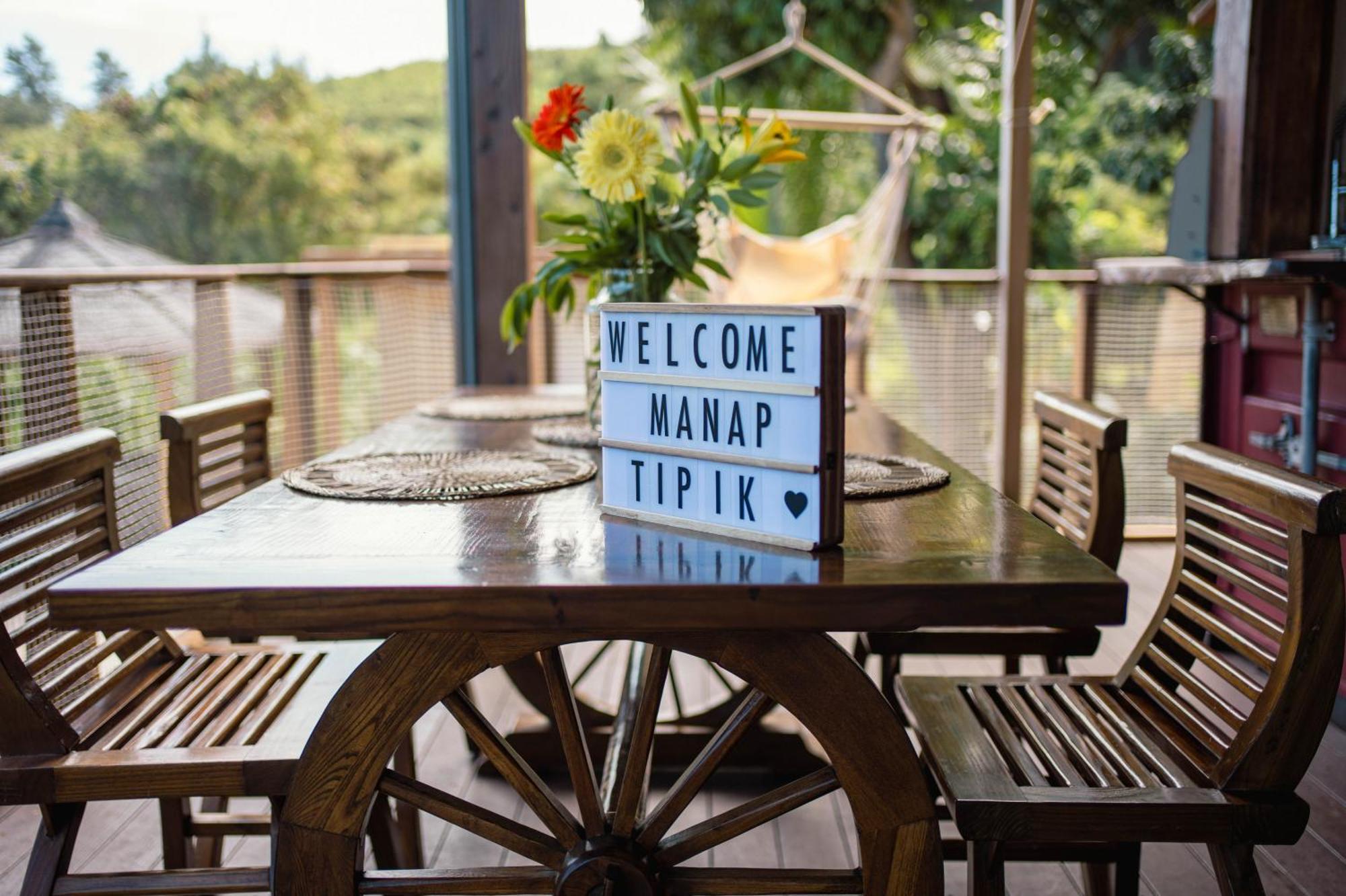 L'Insolite Manap'Tipik Saint-Joseph Exteriör bild